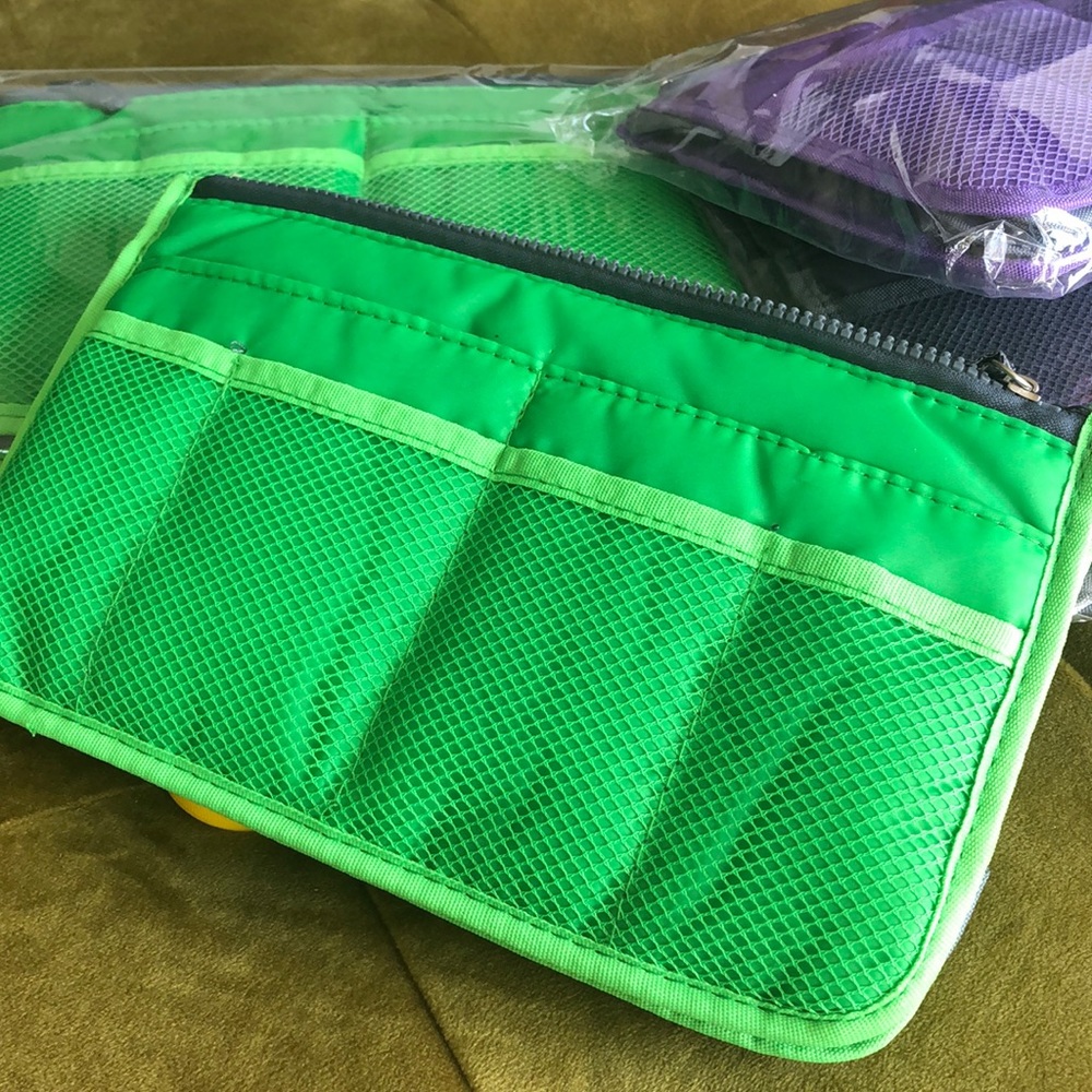 Travel cosmetic/makeup bag